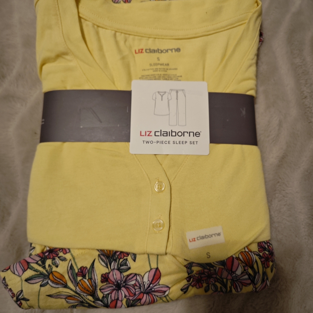 Liz Claiborne Yellow Floral Two-Piece Sleep Set